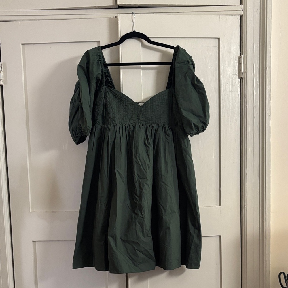 Hyacinth House Emerald Puff Sleeve Dress